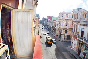 Apartment Aire Mar, private apartment in havana center, guesthouses, bed and breakfast
