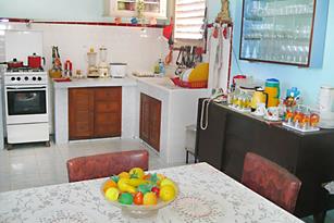 Apartment Hostal Vista Panoramica Apto1, private apartment in central havana, guesthouses, bed and breakfast