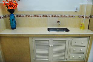 Apartment Jorge Luis | independent apartment | rent for room in havana | bed and breakfast | cuba | accommodation