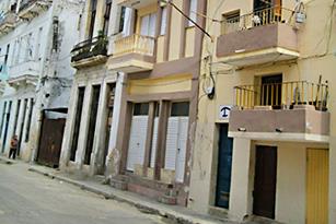 Apartment Margarita | independent apartment | rent for room in havana | bed and breakfast | cuba | accommodation