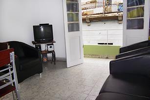 Apartment Mendoza | independent apartment | rent for room in havana | bed and breakfast |cuba | accommodation