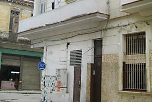 Apartment Nancys House | independent apartment | rent for room in havana | bed and breakfast | cuba | accommodation