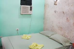Apartment Pedrini | independent apartment | rent for room in havana | bed and breakfast | cuba | accommodation