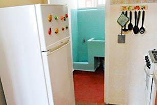 Apartment Piso 6, private apartment in central havana, guesthouses, bed and breakfast