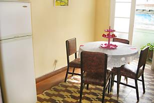 Apartment Vista al Mar | independent apartment | rent for room in havana | bed and breakfast | cuba | accommodation