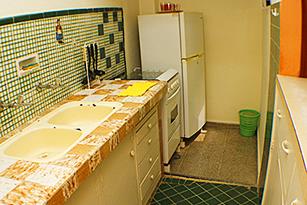 Apartment Elio, private apartment in Havana Center, guesthouses, bed and breakfast