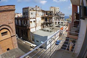 Apartment Elio, private apartment in Havana Center, guesthouses, bed and breakfast