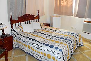 Casa Chely | casa particular in havana center | rent for room in havana | guesthouses | bed and breakfast