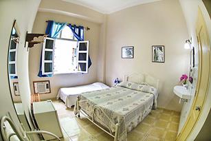 Casa Chely | casa particular in havana center | rent for room in havana | guesthouses | bed and breakfast