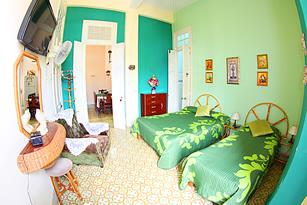 Casa Particular in Havana Center, casa Hostal Balcones, rent for room, accommodation, centro habana