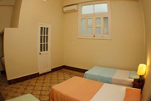 Casa Malecon 461 | casa particular in Havana Center | ocean view | cuba | accommodation | centro habana