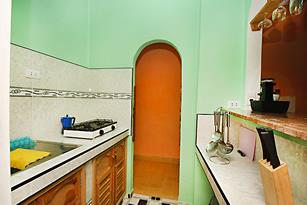 Apartment Mecanico, private apartment in vedado, guesthouses, bed and breakfast