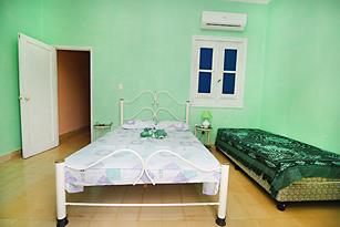 Apartment Mecanico, private apartment in vedado, guesthouses, bed and breakfast