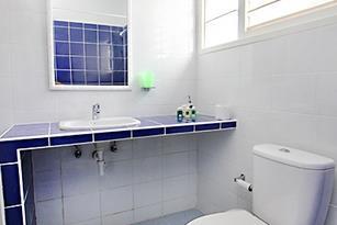 Apartamento Balcon 23, renta de apartamento en la movida area del vedadoen la habana, cuba | casaparticularbnb