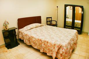 Apartment Vista Habana, private apartment in vedado, guesthouses, bed and breakfast