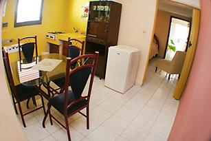 Apartamento Independiente en el Vedado | Rosa | alojamiento | vedado | renta de habitaciones | cuba
