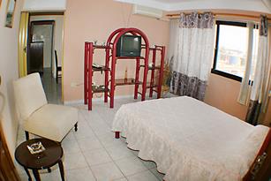 Apartamento Independiente en el Vedado | Rosa | alojamiento | vedado | renta de habitaciones | cuba