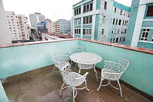 Casa Penthouse Him | casa particular in Vedado | housing in havana | bed and breakfast | cuba | terrace