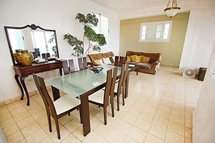 Casa Penthouse Him | casa particular in Vedado | housing in havana | bed and breakfast | cuba | terrace