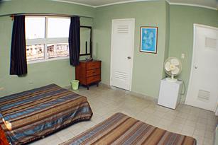 Apartamento Independiente en el Vedado | Maria | Alojamiento | Vedado | renta de habitaciones
